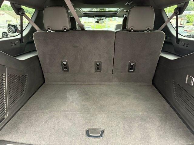 used 2025 GMC Yukon XL car, priced at $76,974