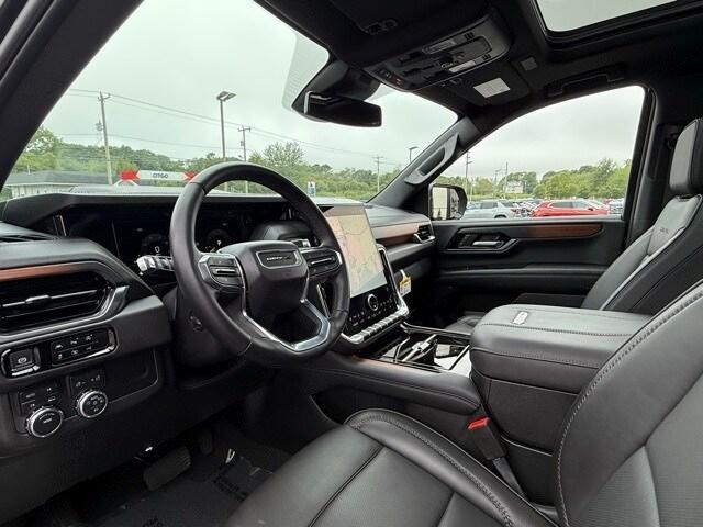 used 2025 GMC Yukon XL car, priced at $83,974