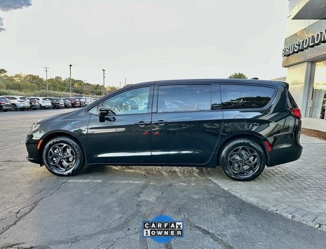 used 2023 Chrysler Pacifica Hybrid car, priced at $35,974