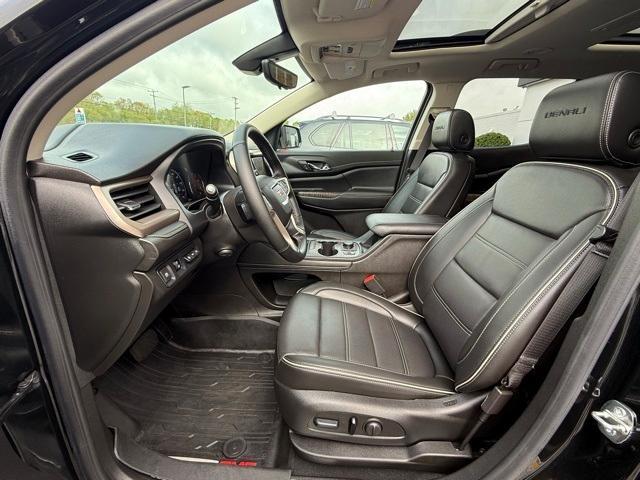 used 2023 GMC Acadia car, priced at $43,974