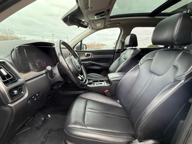 used 2022 Kia Sorento car, priced at $27,974