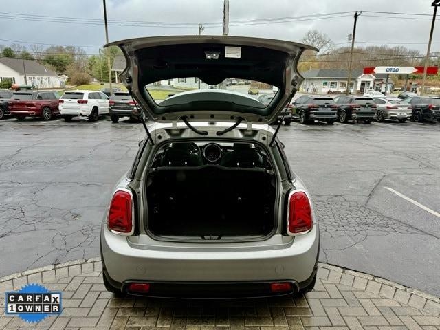 used 2024 MINI SE Hardtop car, priced at $24,574