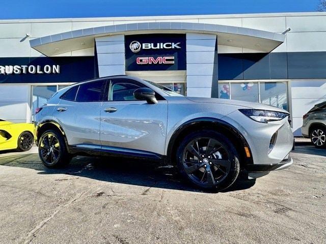 new 2023 Buick Envision car, priced at $38,134