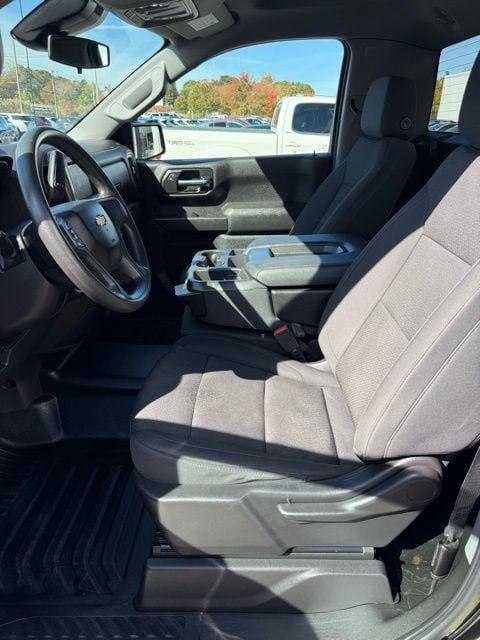 used 2024 Chevrolet Silverado 1500 car, priced at $31,974