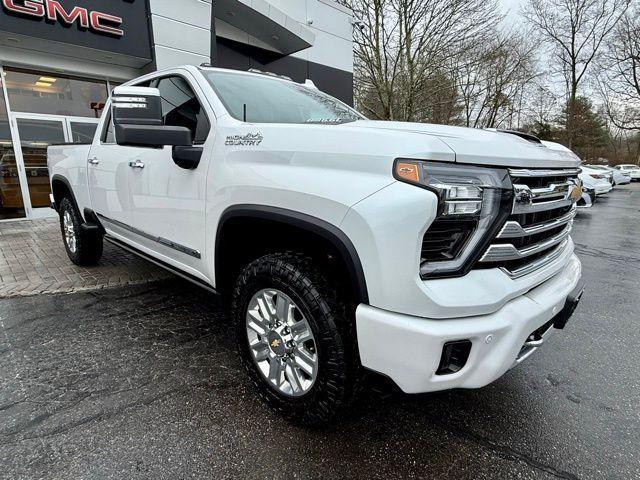 used 2025 Chevrolet Silverado 2500 car, priced at $69,574