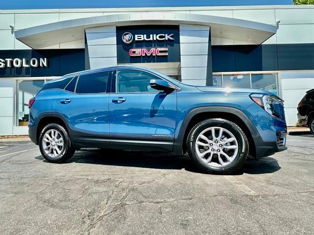 new 2024 GMC Terrain car