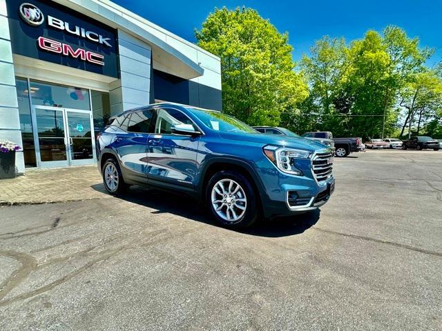 new 2024 GMC Terrain car