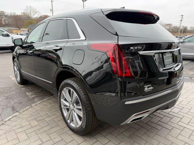 used 2023 Cadillac XT5 car, priced at $44,974