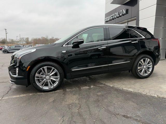 used 2023 Cadillac XT5 car, priced at $44,974