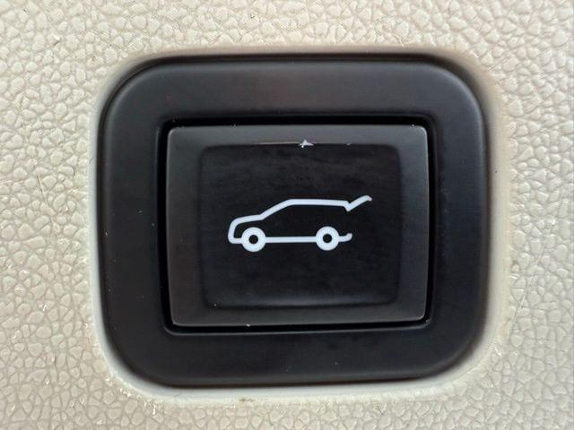 used 2021 Cadillac Escalade car, priced at $67,574