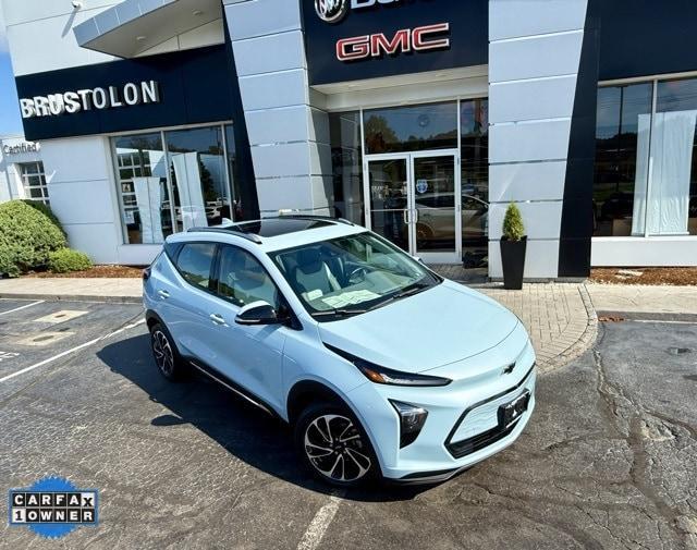 used 2022 Chevrolet Bolt EUV car, priced at $22,974