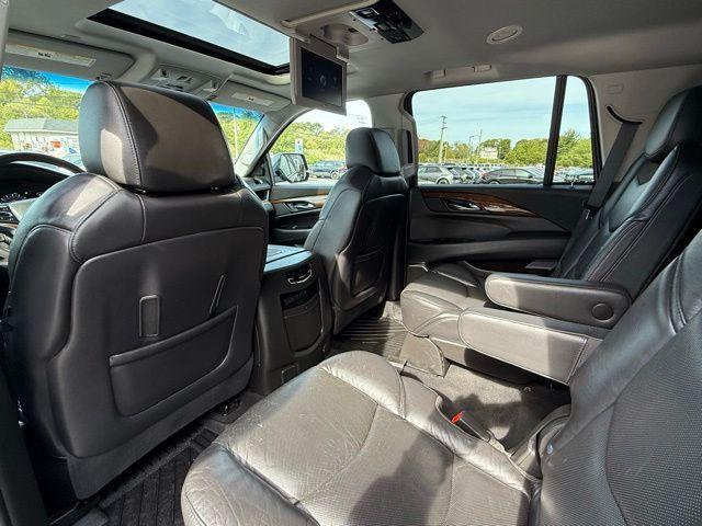 used 2020 Cadillac Escalade car, priced at $45,974