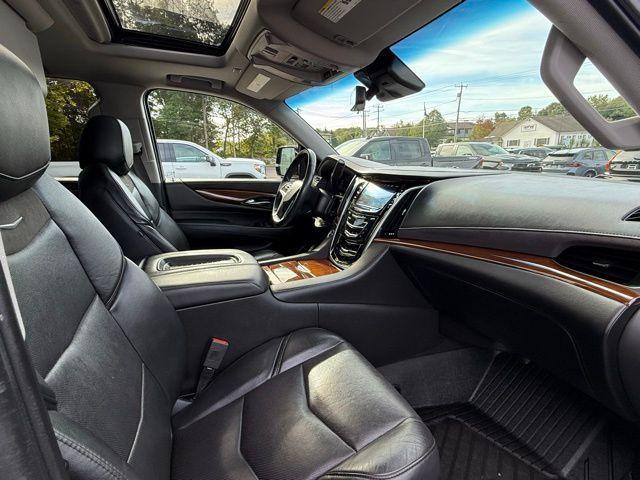 used 2020 Cadillac Escalade car, priced at $45,974
