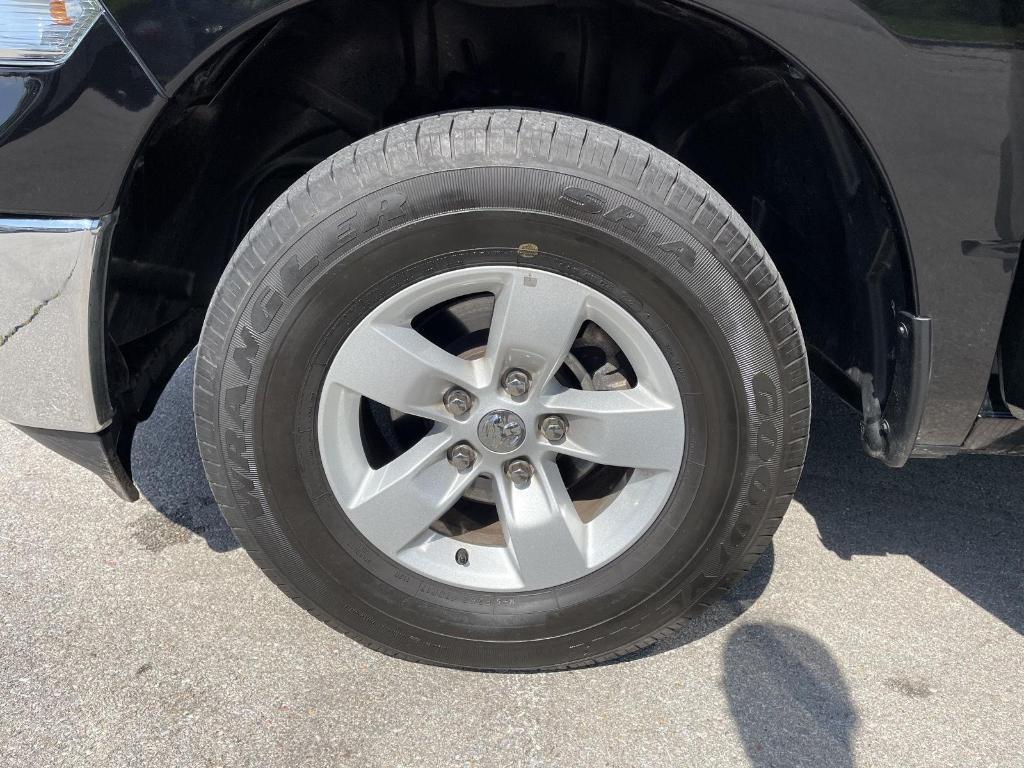 used 2023 Ram 1500 Classic car, priced at $28,000