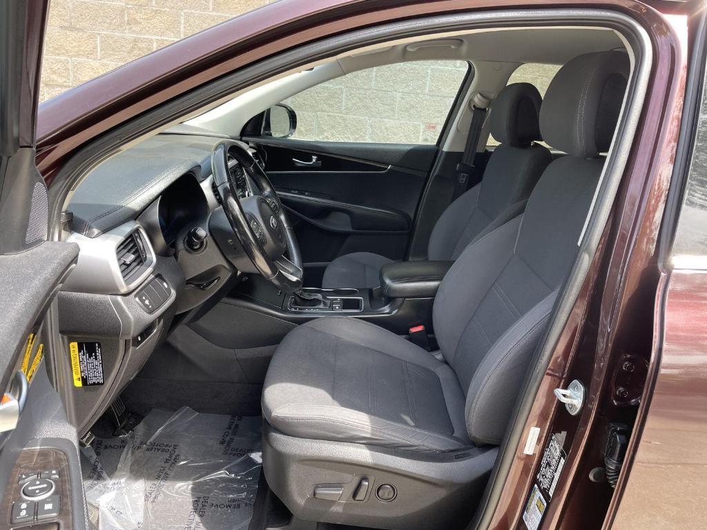 used 2016 Kia Sorento car, priced at $10,500