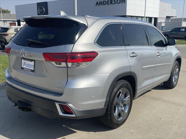 used 2017 Toyota Highlander car, priced at $22,900