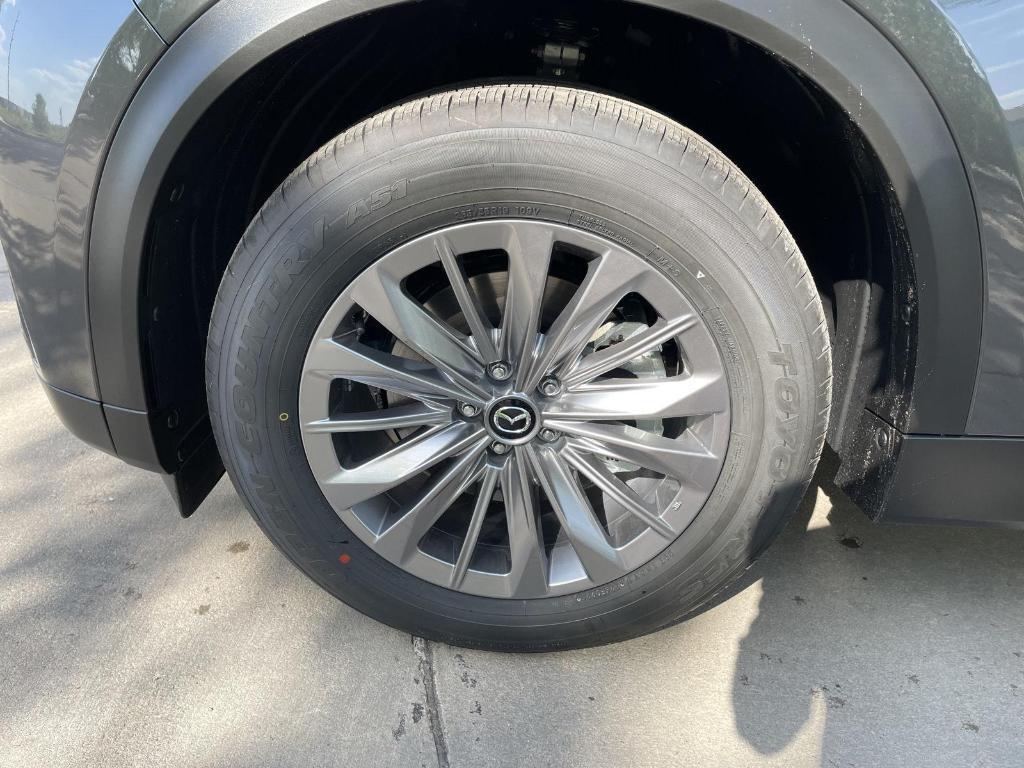new 2025 Mazda CX-90 car, priced at $39,095