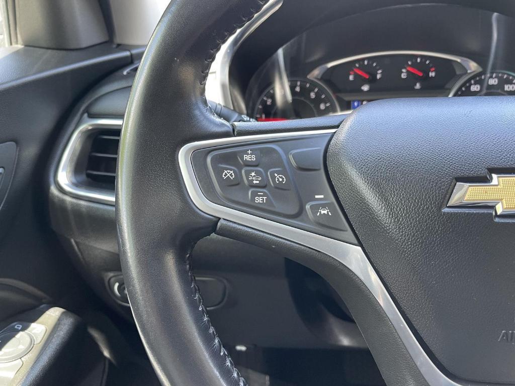 used 2022 Chevrolet Equinox car, priced at $23,500