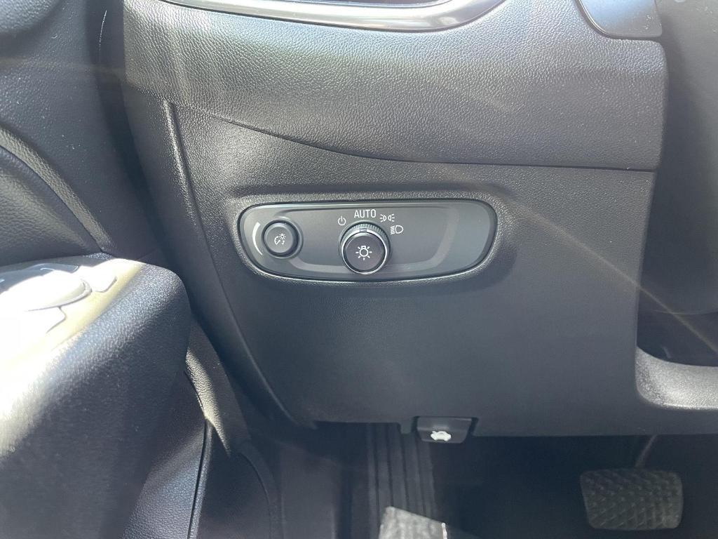 used 2022 Chevrolet Equinox car, priced at $23,500