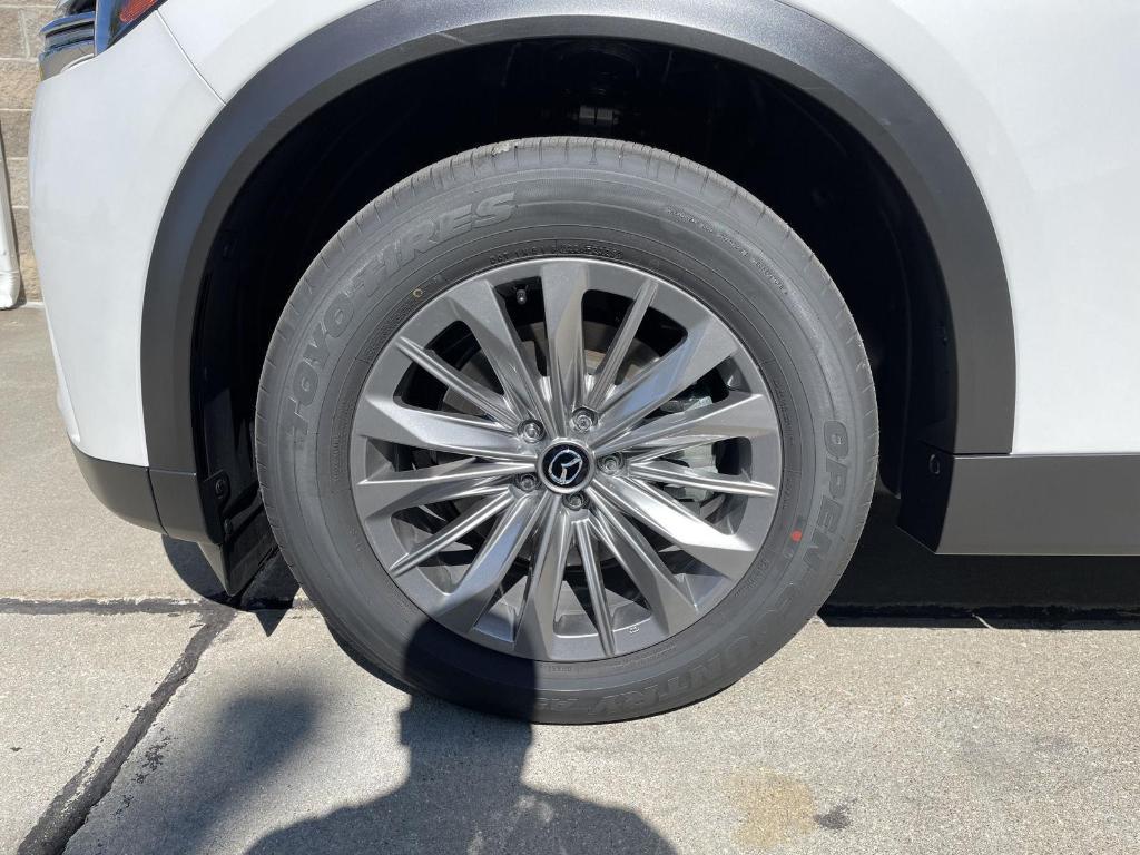 new 2025 Mazda CX-90 car, priced at $41,895