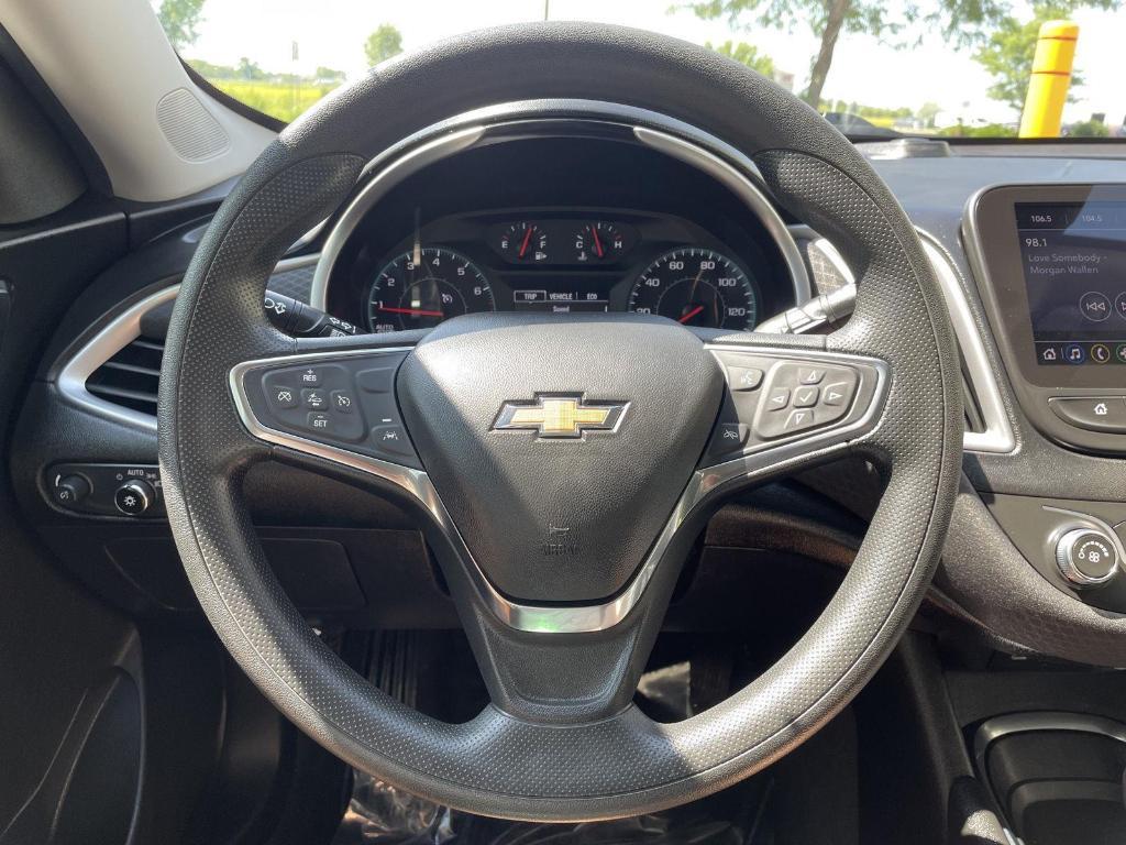 used 2021 Chevrolet Malibu car, priced at $18,900