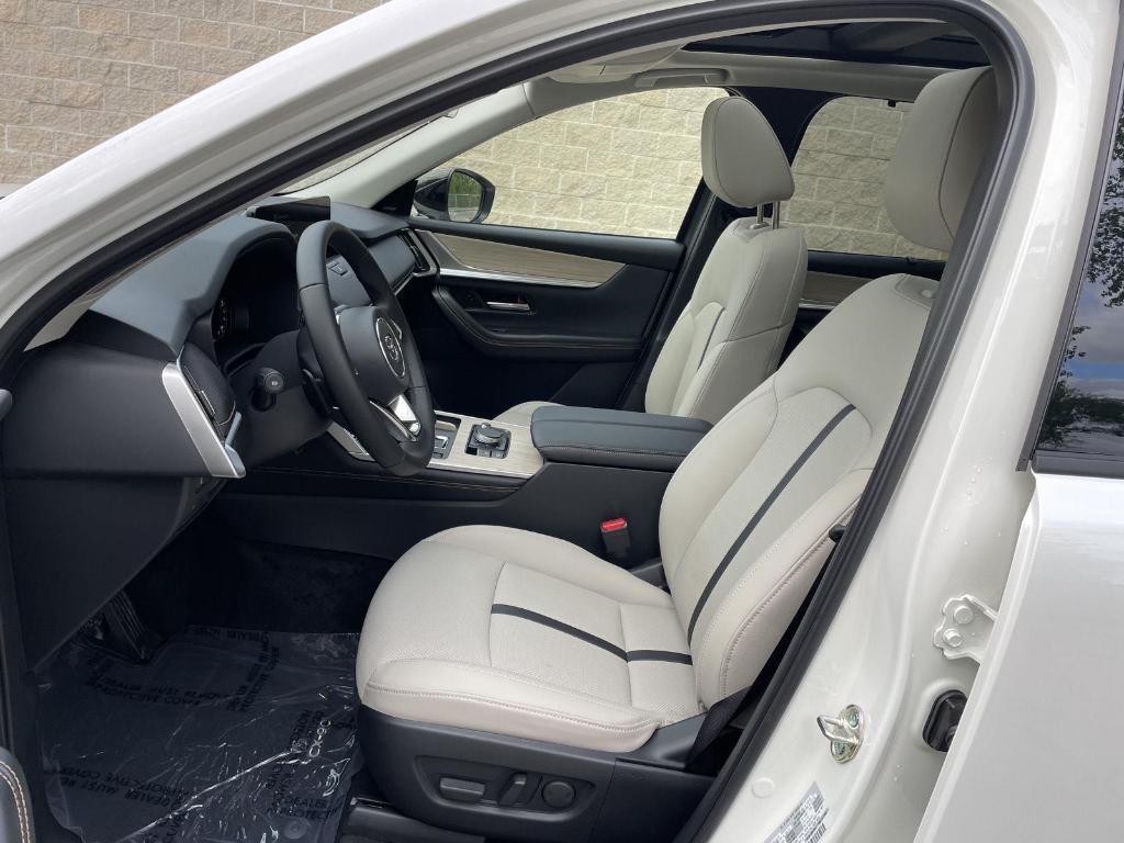 new 2025 Mazda CX-90 car, priced at $44,414