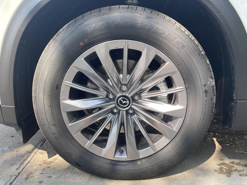 new 2025 Mazda CX-90 car, priced at $39,095