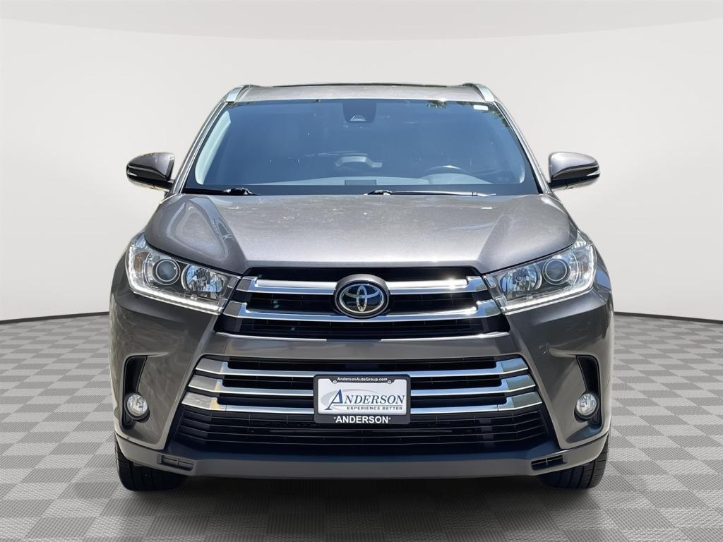used 2017 Toyota Highlander car, priced at $23,400