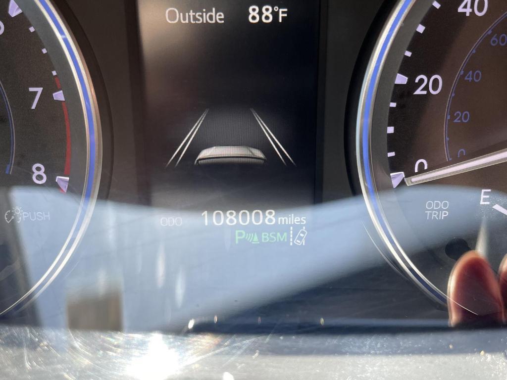 used 2017 Toyota Highlander car, priced at $23,400
