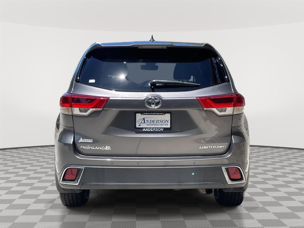 used 2017 Toyota Highlander car, priced at $23,400