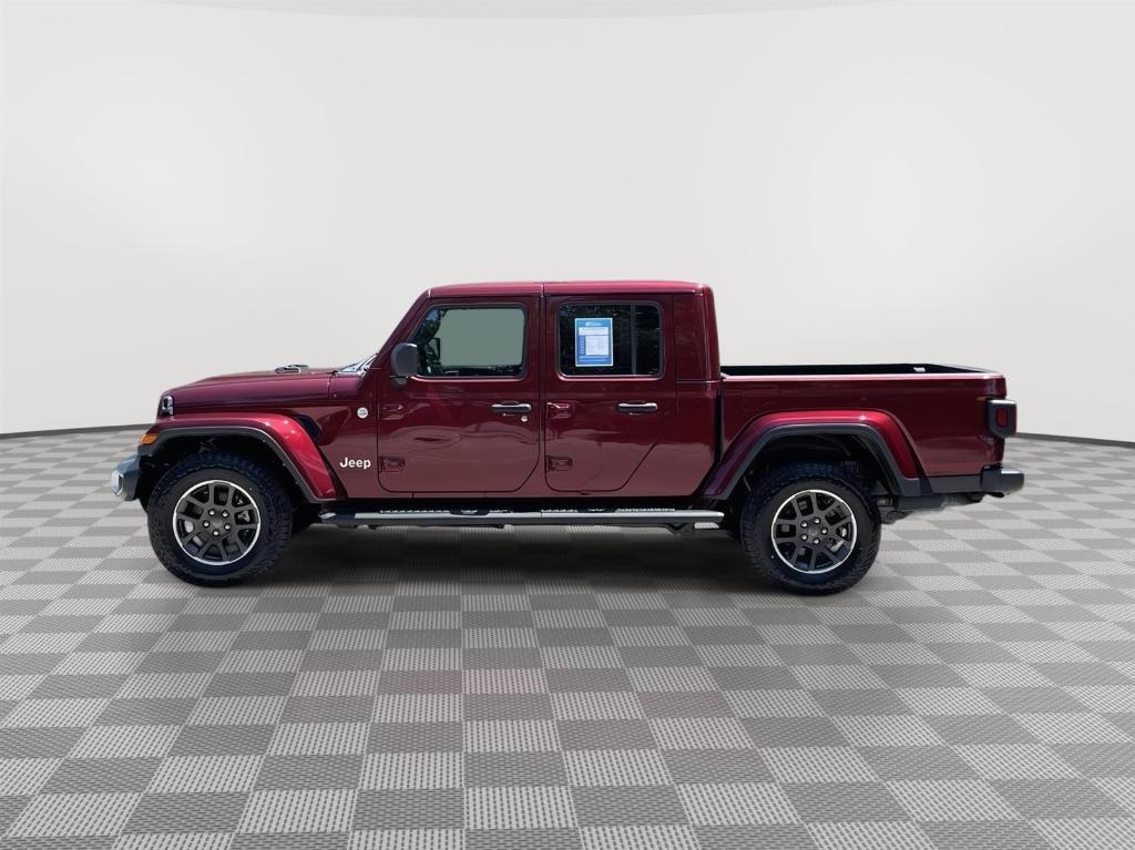 used 2021 Jeep Gladiator car, priced at $28,000