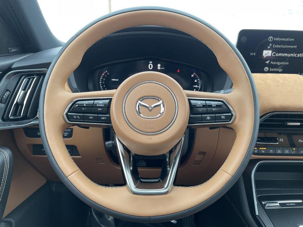 new 2025 Mazda CX-70 car, priced at $53,678