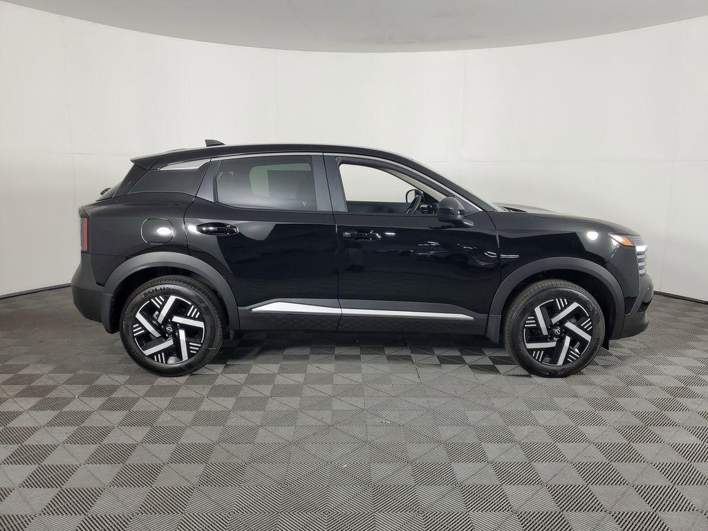 new 2025 Nissan Kicks car, priced at $23,082