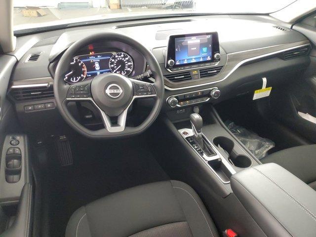 new 2025 Nissan Altima car, priced at $29,515