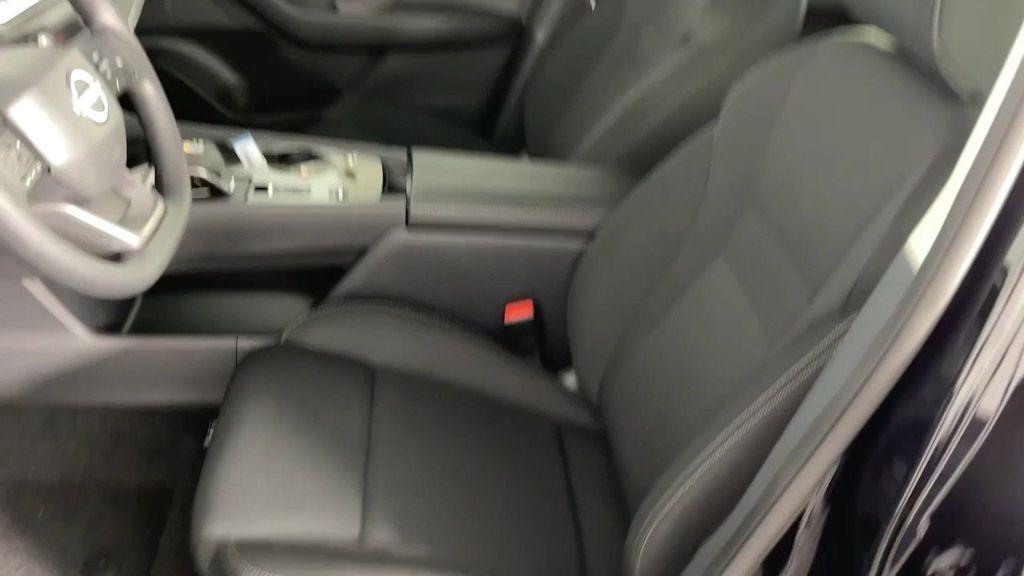 new 2025 Nissan Rogue car, priced at $28,501