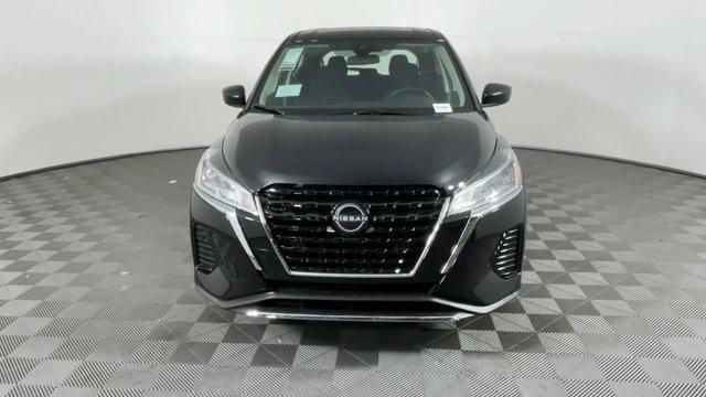 new 2025 Nissan Kicks car