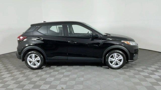 new 2025 Nissan Kicks car