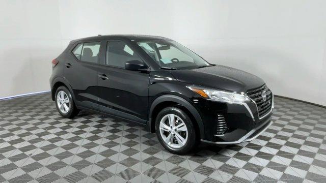 new 2025 Nissan Kicks car