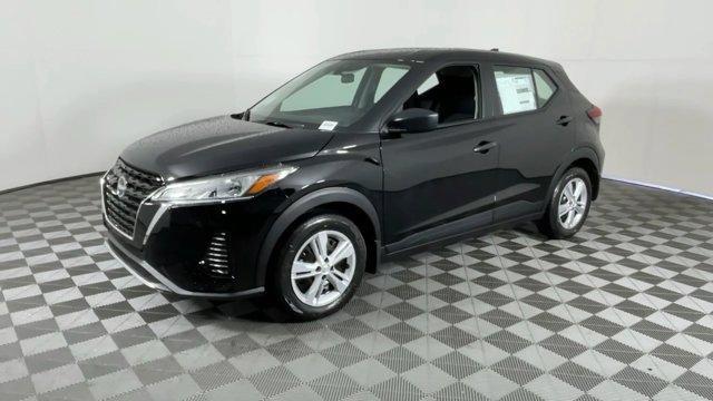 new 2025 Nissan Kicks car