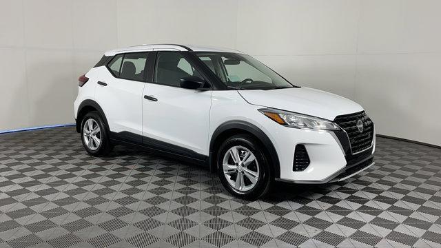 new 2025 Nissan Kicks car, priced at $23,760