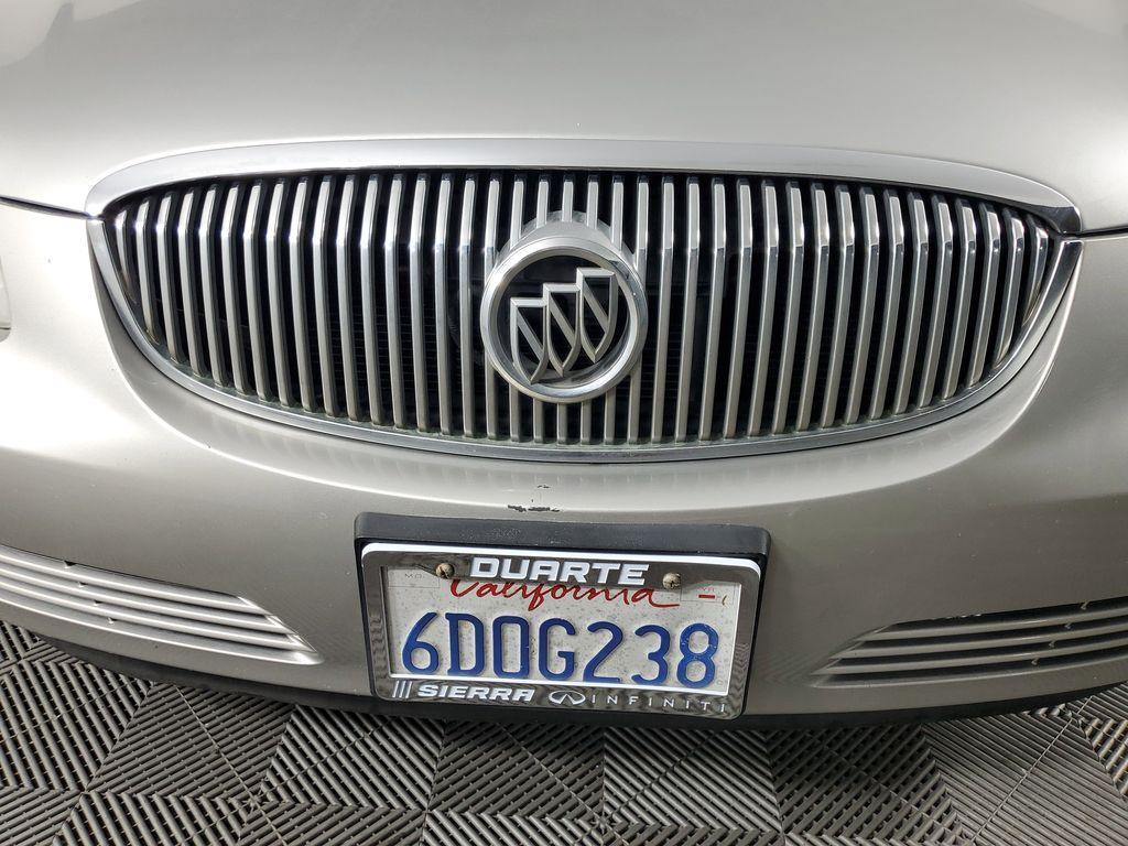 used 2008 Buick Lucerne car, priced at $8,000