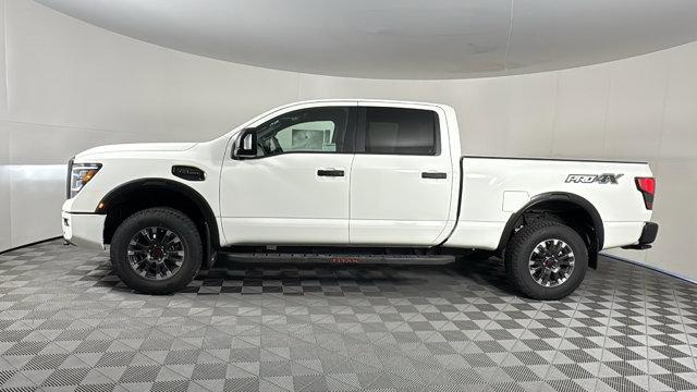 new 2024 Nissan Titan XD car