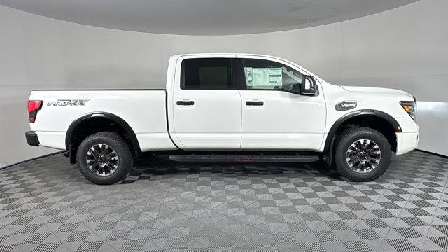 new 2024 Nissan Titan XD car