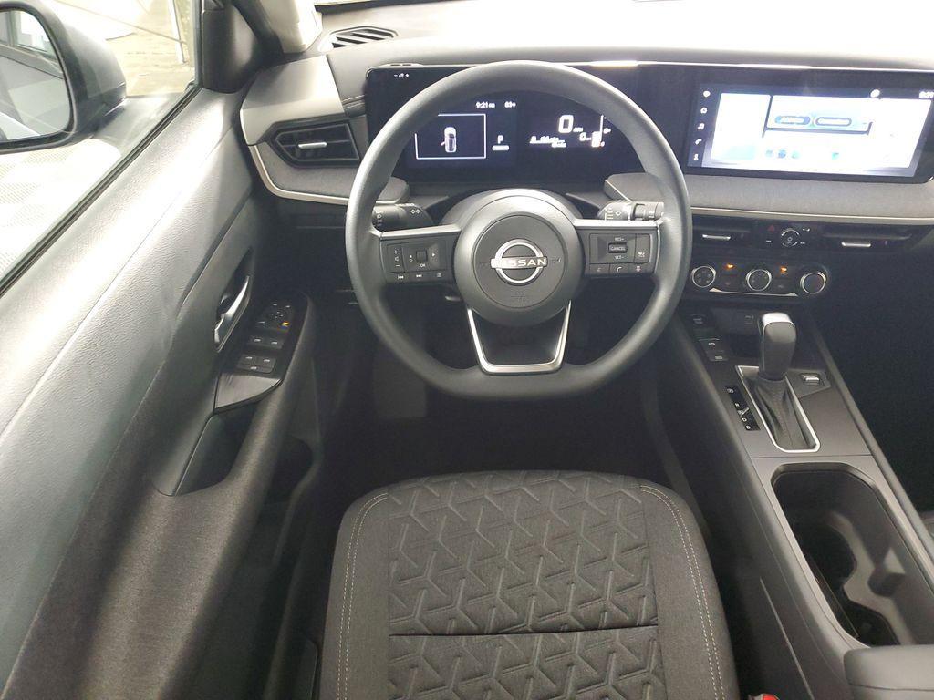 new 2025 Nissan Kicks car, priced at $25,710