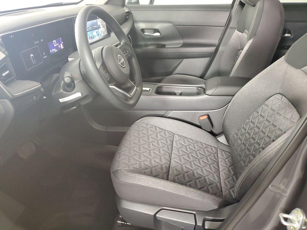 new 2025 Nissan Kicks car, priced at $25,710