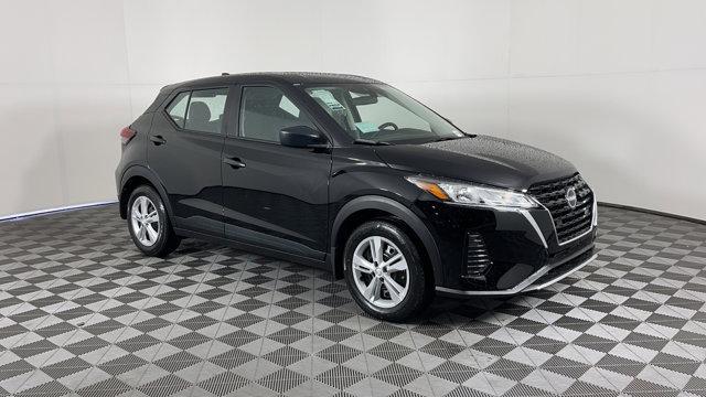 new 2025 Nissan Kicks car, priced at $23,760