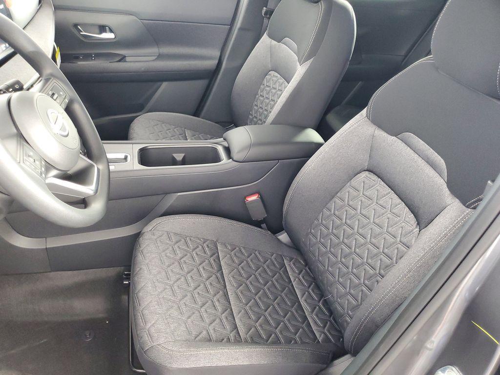 new 2025 Nissan Kicks car, priced at $25,710
