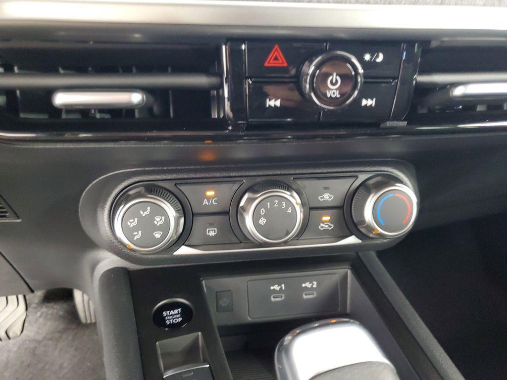 new 2025 Nissan Kicks car, priced at $25,710