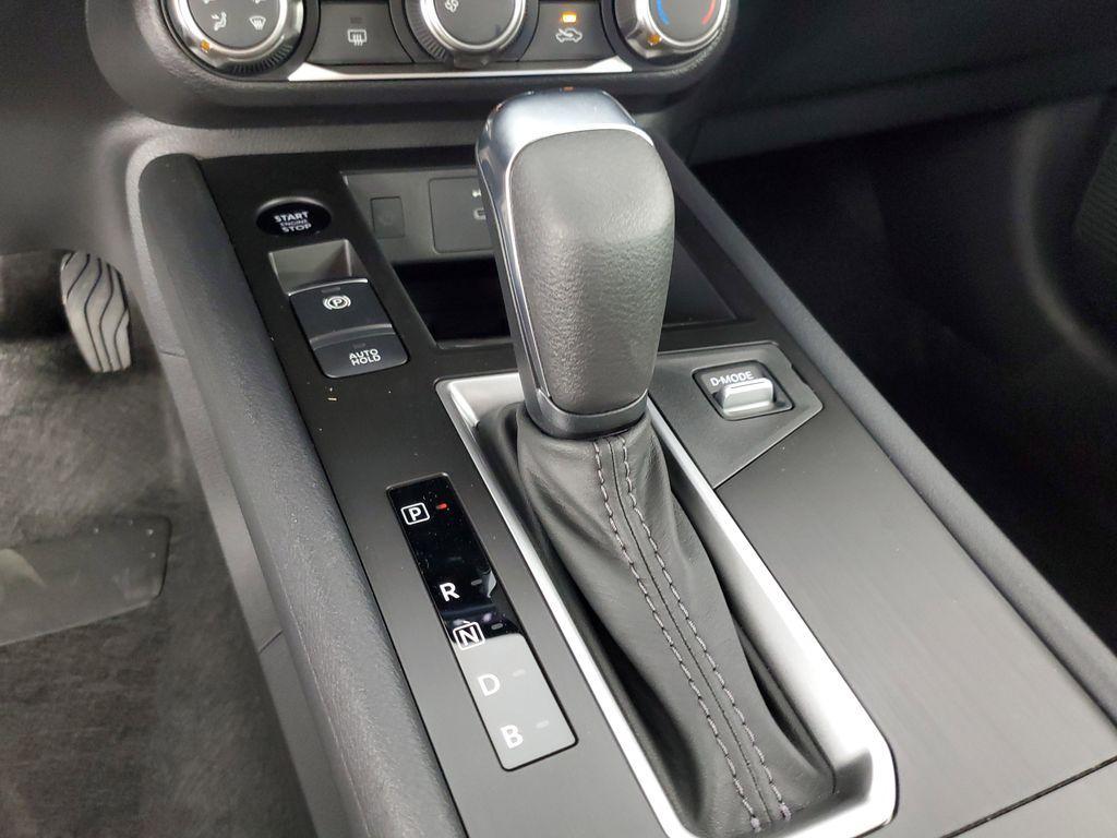 new 2025 Nissan Kicks car, priced at $25,710