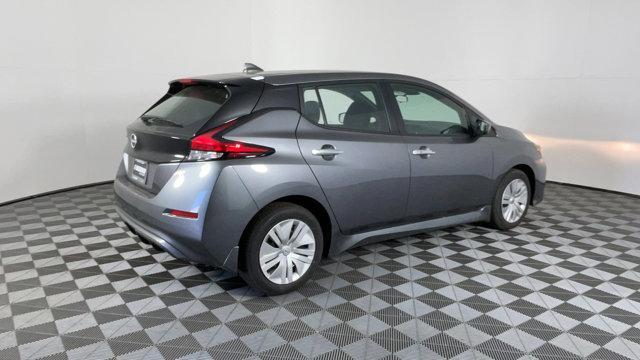 new 2024 Nissan Leaf car